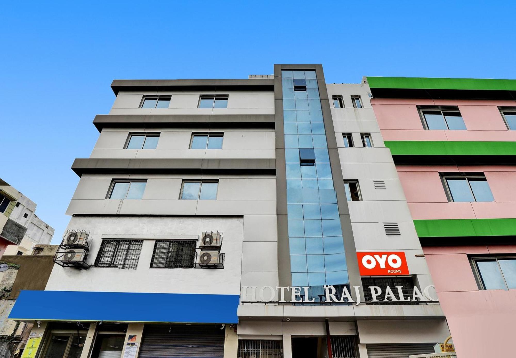 Collection O Hotel Raj Palace Vadodara Exterior foto